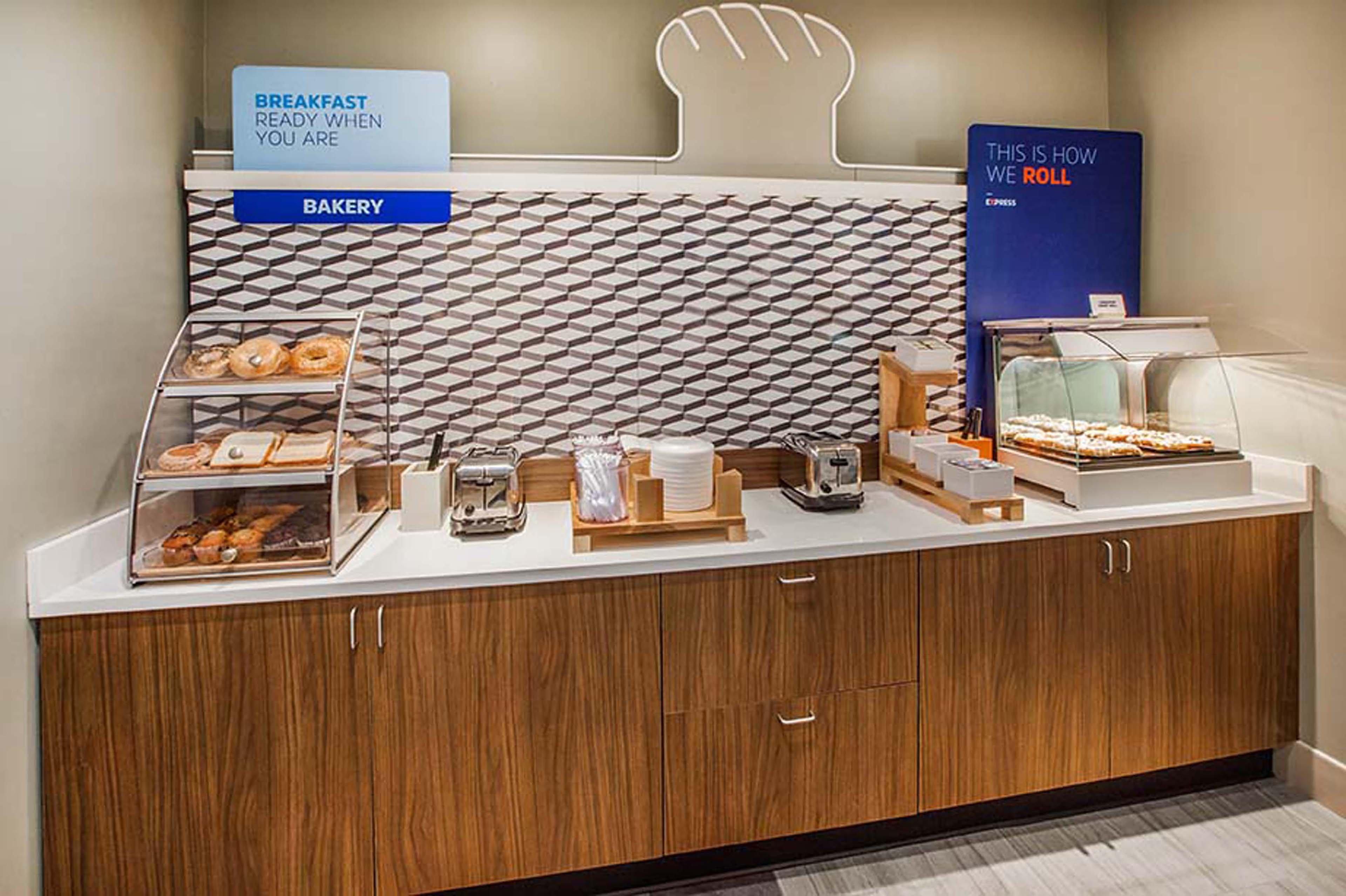 Holiday Inn Express & Suites Amarillo By Ihg Екстер'єр фото