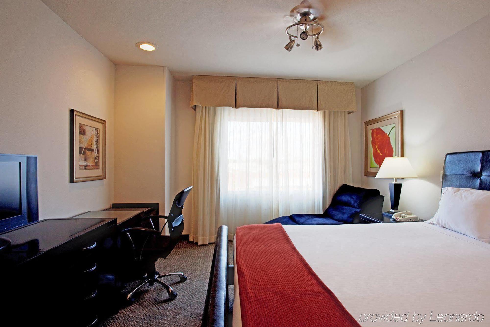 Holiday Inn Express & Suites Amarillo By Ihg Номер фото