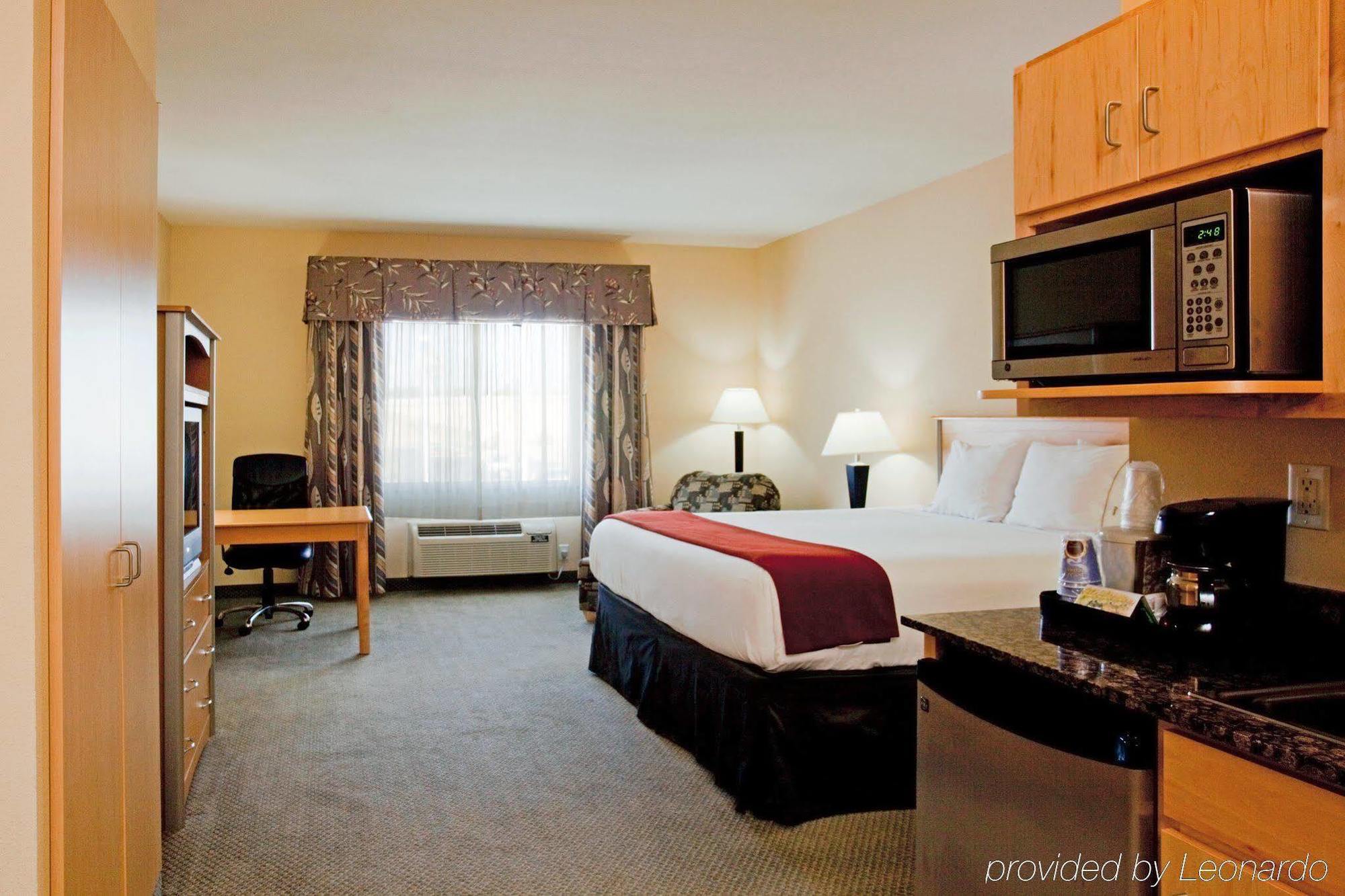 Holiday Inn Express & Suites Amarillo By Ihg Номер фото